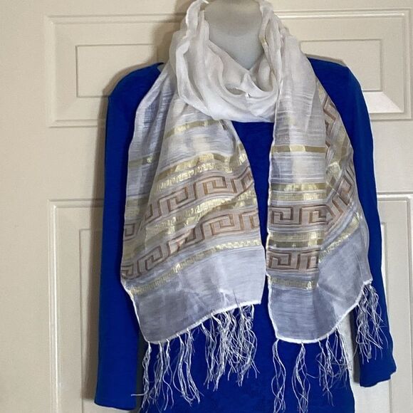 New Scarf 🧣 Size 67”x20” - Picture 1 of 4